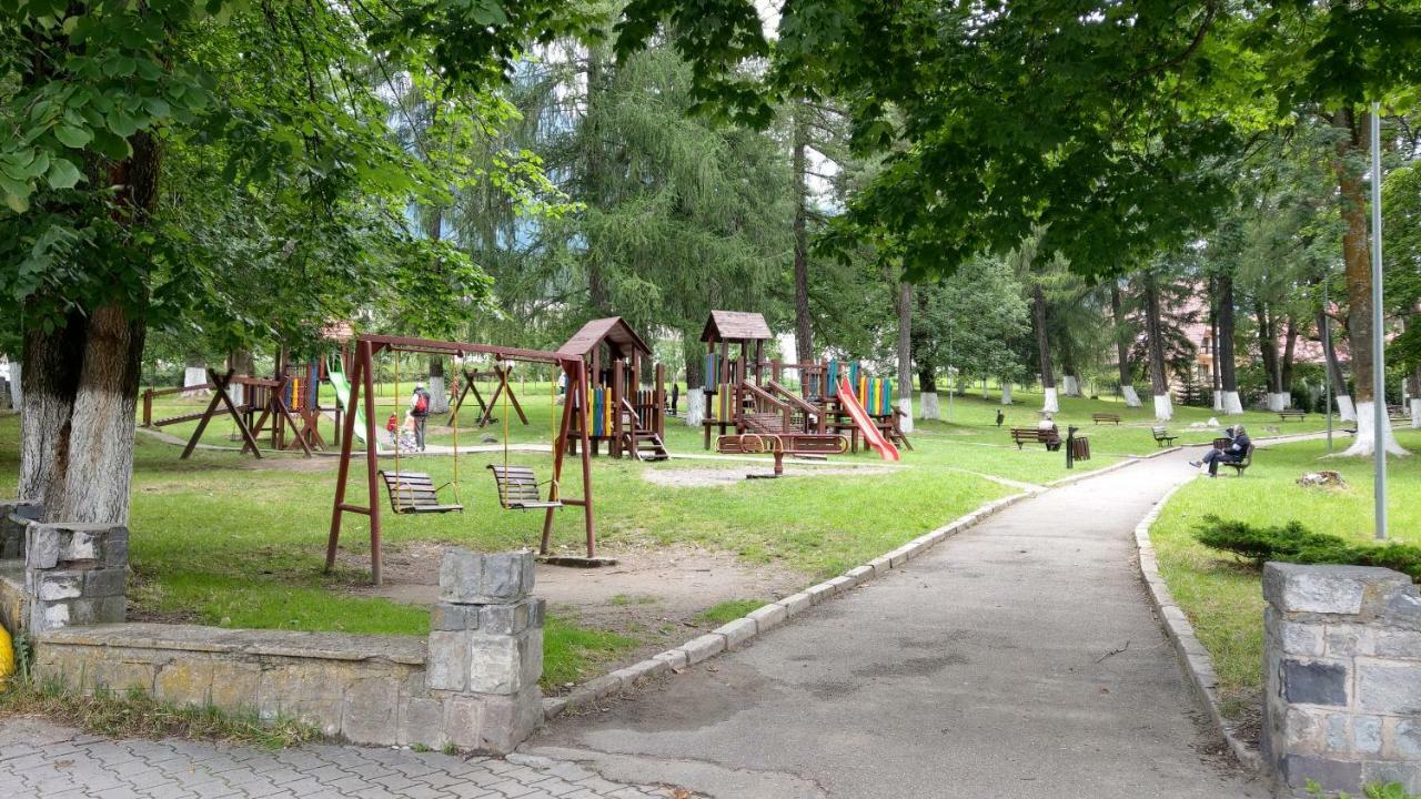 Studio 10 Buşteni 外观 照片